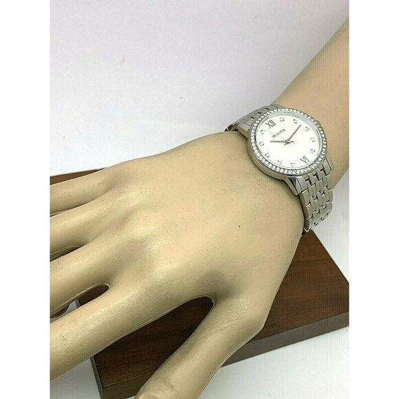 Bulova Women's Watch 96L297 Quartz Crystals Silver Dial Stainless Steel 32mm - Picture 5 of 13